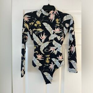 Billabong women’s one piece size 6